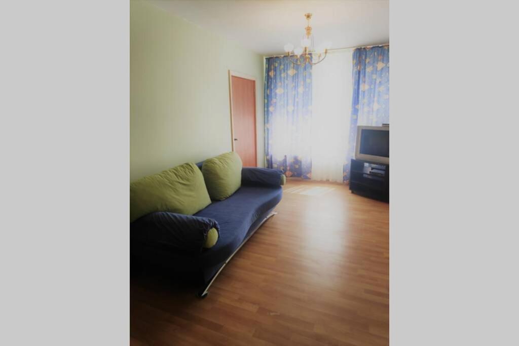 Appartamento Dzivoklis Gimenei 100 Metri No Juras Jūrkalne Esterno foto